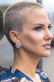 Pretty In Super Short A Buzz Haircut Is An Extreme Star Trend Super Short Hair Buzz Haircut Really Short Hair