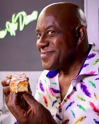 Ainsley Cook's Instagram, Twitter & Facebook