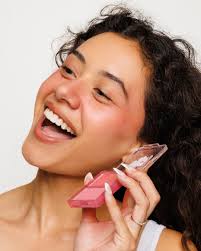 Bombshell Brings Cool Vibes to the Villa, Shop Crystal Chill Lip Gloss