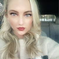 Jennifer Wesson's Instagram, Twitter & Facebook