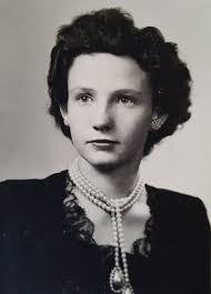 Judy Tullis's Instagram, Twitter & Facebook