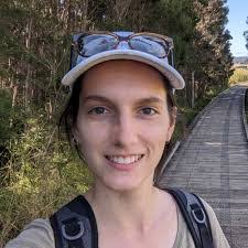 Naomi Stringer's Instagram, Twitter & Facebook