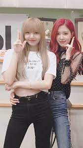 We all have defining moments in our lives&hellip;those days when something happens and you can never go back to the way life was. Imagem De Lisa Rose And Blackpink Stylish Girl Pic Black Pink Korean Fashion