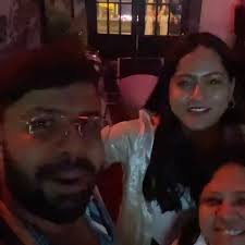 All about last Night.. From being sober while enjoying Thunderbolts to  being completely wasted by the end of the night to finishing off with a  much needed drunk night time face care routine, the ...