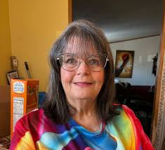 Can someone edit my photo?