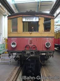 Et 168 029 Bauart Oranienburg Am 05 06 2010 In Der Triebwagenhalle Erkner Bahn Berlin S Bahn Eisenbahn Fotografie