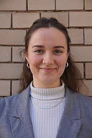 Sandra Kull's Instagram, Twitter & Facebook