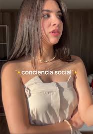 A mi no me da risa🙄🥲 Hay millones de personas en el mundo que viven al  día o viven endeudados. Alguna de esas personas (en más de una ocasión) ha  llevado comida a tu mesa, te ha prestado algún ...