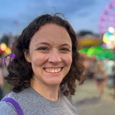 Emily Beam's Instagram, Twitter & Facebook