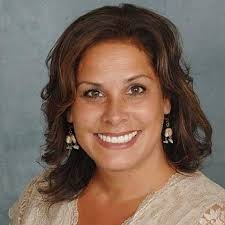 Amber Calo's Instagram, Twitter & Facebook