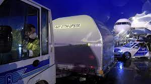 Újabb pfizer szállítmány érkezett a kecskeméti kórházba. Koronavirus Egy Nagyobb Adag Pfizer Vakcina Erkezett Magyarorszagra Ma Reggel Es Jovo Heten Meg Tobb Jon Portfolio Hu