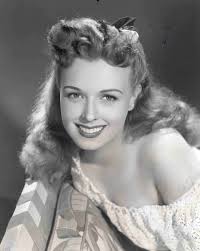 Actresses who looked good in their heyday (including deceased)