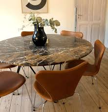 Bendy Spisebord Dining Table House Of Interior Port Laurent Marble Marmor Rundt Spisebord Tabeller Interiordesign
