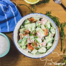 Gurkensalat Mit Raucherlachs Essen Ohne Kohlenhydrate Rezept Geraucherter Lachs Gurkensalat Raucherlachs