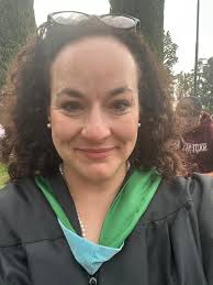 Hi 👋🏻 My name is Samantha and I'm doing a project for school about Cystic  Fibrosis and how it has affected families. If your interested in answering  a few question just comment