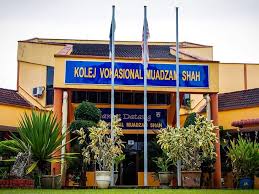 Kolej komuniti kuala kangsar is a public college institution located in teluk intan, perak. Kolej Vokasional Kuala Kangsar Home Facebook
