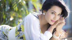 Flora Saini On Playing The Ghost In Stree I Believe The Film Chose Me Entertainment News The Indian Express It is an enjoyable horror film with a final scene that will chill you. flora saini on playing the ghost in