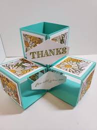 The best tutorial on how to make a 3d cube! Triple Cube Card Tutorial Using 8 1 2 X 11 Card Is A2 Size Card Tutorial Tutorial Card Kits