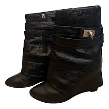 For business inquiries federicorangel6@gmail.com 5 ways to style camel suede chelsea boots! Customer Favorite Givenchy Shark Black Leather Ankle Boots Accuweather Shop