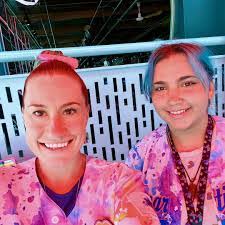 Kristi Cleveland's Instagram, Twitter & Facebook