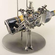 Wedding Presents Bride Groom Wine Server Metal Art Sculpture Metal Art Metal Working