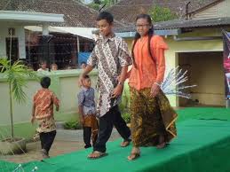 Donga pujiku kabeh kaendahan, kanggo wutah getihku. 8 Kostum Pahlawan Yang Bisa Dipakai Di Tahun 2019