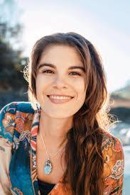 Jade Lyons's Instagram, Twitter & Facebook