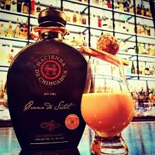 Crema De Sotol Acompanado De Trufa De Pecans Con Sotol Desierto De Chihuahua Chihuahua Haciendas