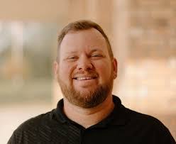 Darlene Simons's Instagram, Twitter & Facebook