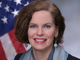 Janet Fountain's Instagram, Twitter & Facebook