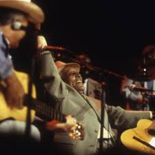 The new album lost and found compiles unheard recordings from the buena vista social club sessions, as well as solo work from the musicians involved. Buena Vista Social Club S Stream