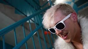 Brett Ryan's Instagram, Twitter & Facebook