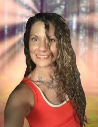 Sarah Maria's Instagram, Twitter & Facebook