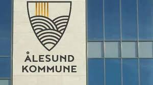 Ålesund kommune er en kommune i møre og romsdal fylke. Tvekamp Om Nytt Kommunevapen Smp No Nyheter Nyheter Fra Alesund Sunnmore Og Nordvestlandet