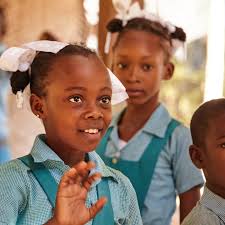 Look in their eyes. What do they dream of, what do they hope for? Let's  create a world where children can follow their hearts and realize their  dreams! Photos: Aaron Fernando (@tiny_tardigrade) •••••