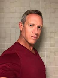 Ron Dodd's Instagram, Twitter & Facebook