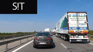 Autostrada a1 incepe in bucuresti si asigura iesirea spre granita cu ungaria la nadlac, trecand prin pitesti, sibiu, deva, timisoara si arad. Bucuresti Pitesti Autostrada A1 In Trafic Youtube