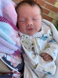 Introduction and photo of daughter