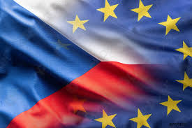 L'actualité en direct partout en europe c'est aussi sur euronews. Drapeaux De La Republique Tcheque Et L Eu Stock Photo Crushpixel