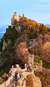San marino, officially the republic of san marino (italian: San Marino Citta San Marino Sonnenaufgang Sonnenuntergang Zeiten