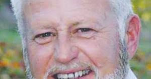 Musician Larry Deane dies at 64