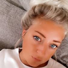 Emily Mison (@EmilyMison89)