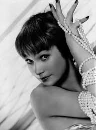 Annex Maclaine Shirley 01 Jpg 1629 2200 Shirley Maclaine Movie Stars Actresses