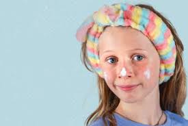 In the Glow with Style Maven Elisabeth Waters