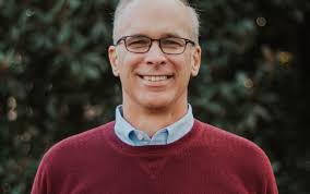 VIDEO: Incubator founder offers alternatives for practices