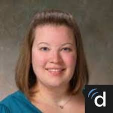 Kim Brady's Instagram, Twitter & Facebook