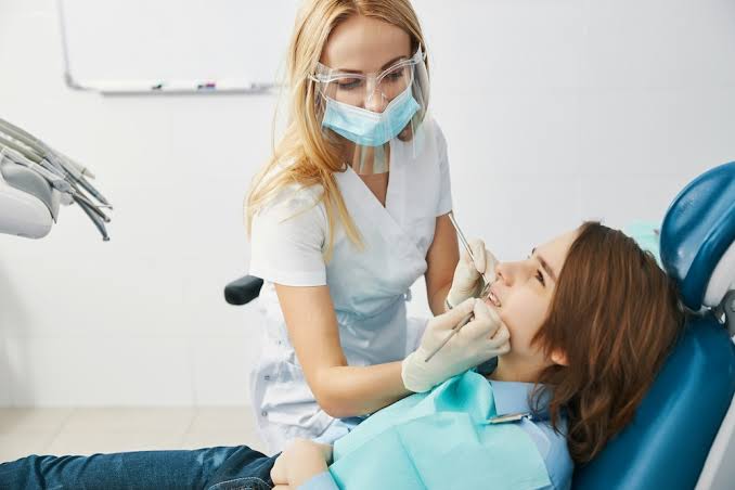 What to expect from a cosmetic dentistry consultation - Talented Ladies Club