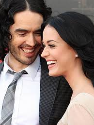 Katy Perry talks religion and marriage; Jennifer Love Hewitt is single  again