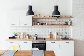 Weitere tipps wie man mehr ordnung und übersicht in den schrank. Kuche Organisieren Und Einraumen Tipps Und Ideen Brigitte De
