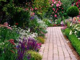 Flowers And Plants Fragrant Garden Flower Garden Design Cottage Garden